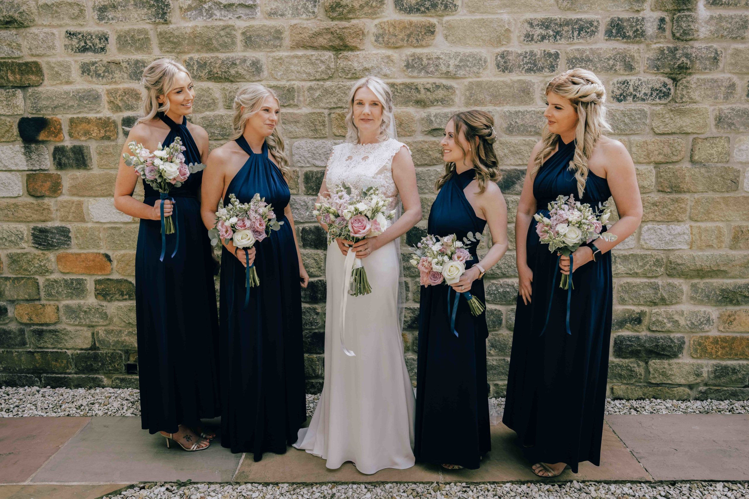 Rachel and the bridesmaids at the Woodman Inn