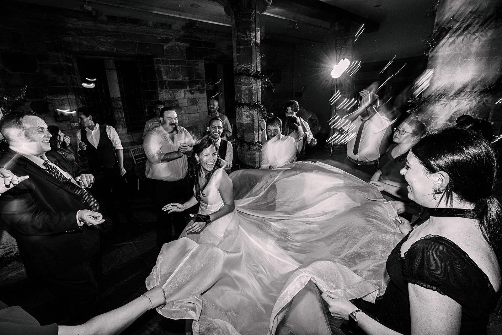 Wedding photographer with a natural and relaxed approach