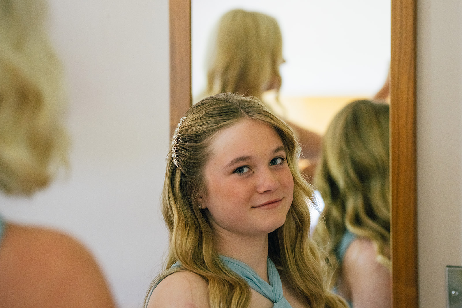 Wedding photographs of bridal prep at the Coniston Hotel